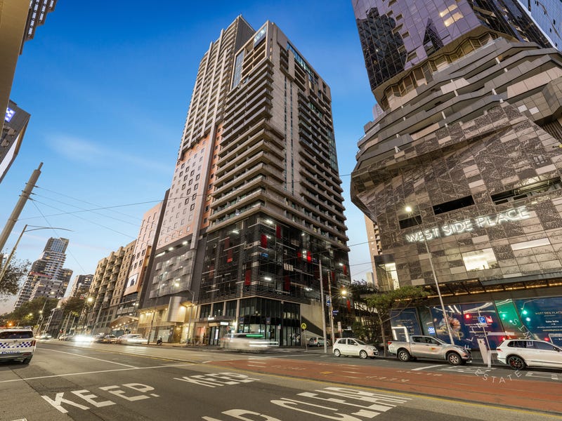 Real Estate & Property for Sale in Albert Park, VIC 3206 (+1 location