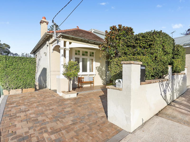 5 Beach Street, Clovelly, NSW 2031 Property Details