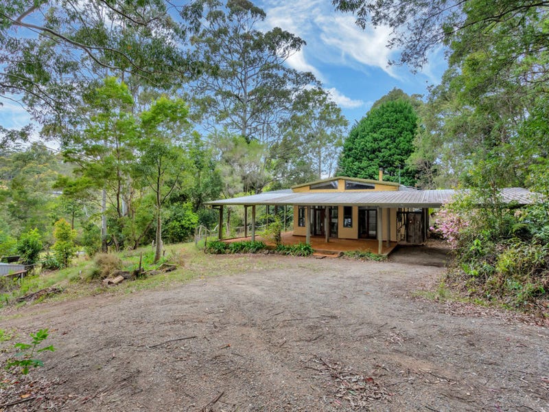 28 Akoonah Drive, Beechmont, Qld 4211 Property Details