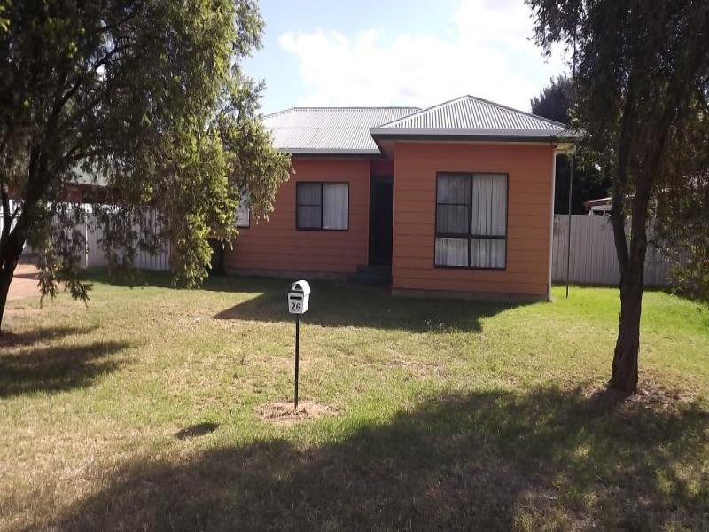 26 Manildra Street, Narromine, NSW 2821