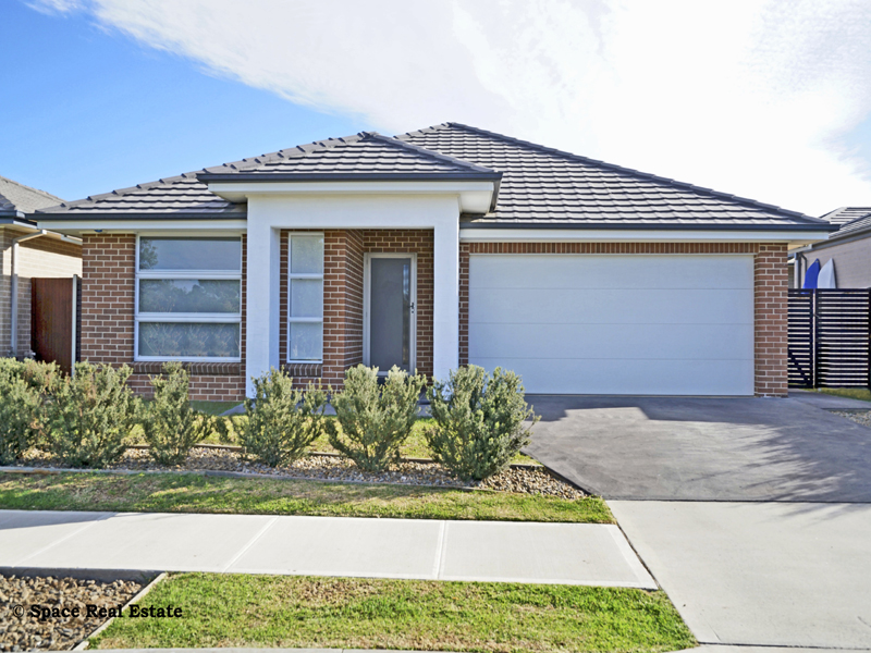 49 Perkins Drive, Oran Park, NSW 2570