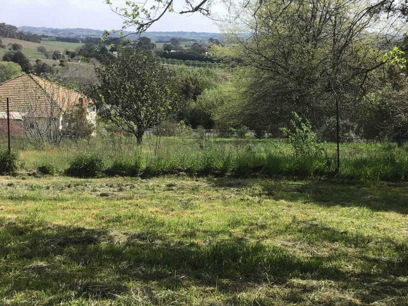 13 Blake Street, Millthorpe, NSW 2798