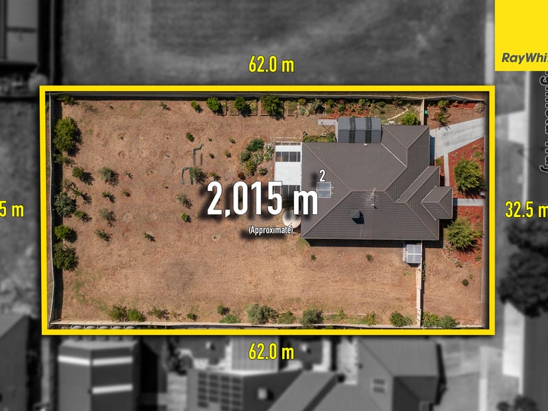 24 Highfield Way, Kurunjang, VIC 3337