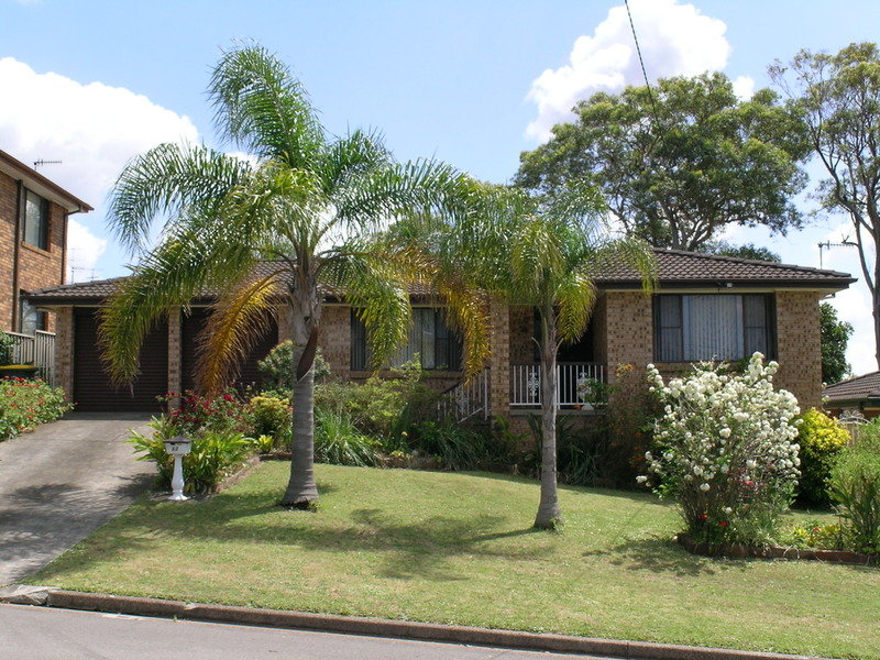 52 Lawson Road, Macquarie Hills, NSW 2285