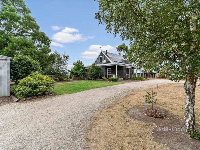 79 Blackberry Lane, Haddon, Vic 3351 Property Details