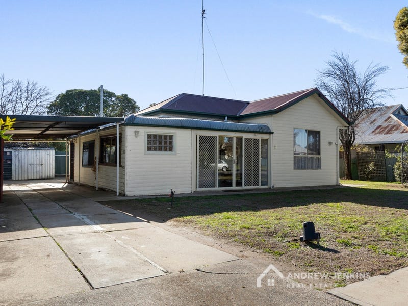 11 Stewart St, Berrigan, NSW 2712 House for Sale