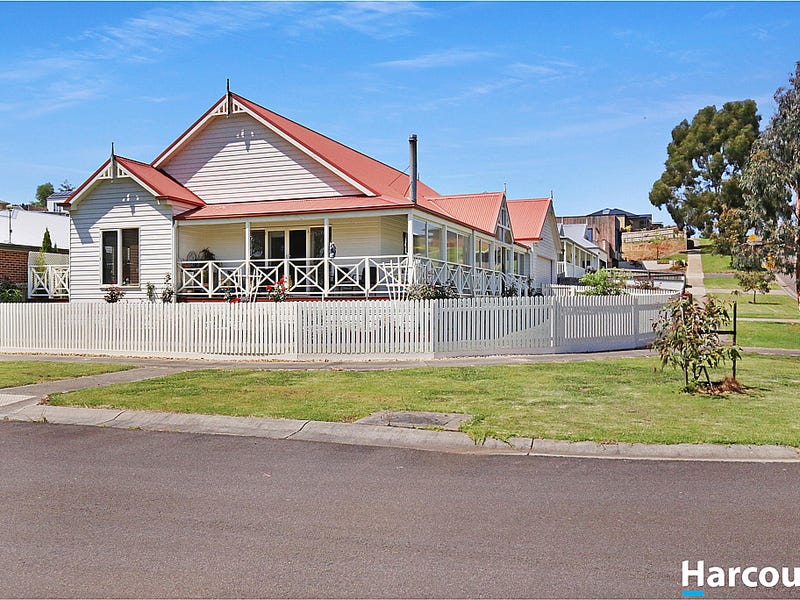 8 Floraston Drive, Leongatha, VIC 3953