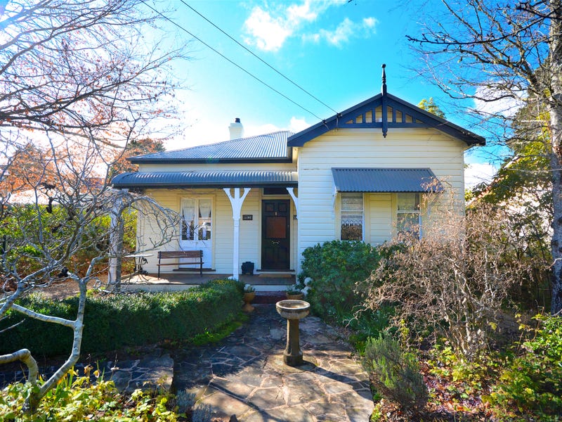 70 Boreas Street, Blackheath, NSW 2785 Property Details