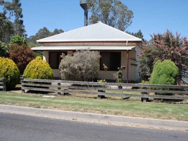 3 Ann Street, Kalangadoo, SA 5278 Property Details