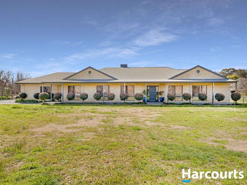 22 Woodland Grove, Waldara, Vic 3678 Property Details