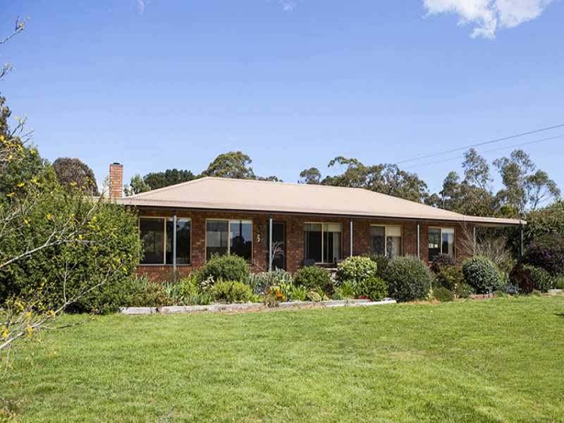 29 Wallaces Road, Barwon Downs, VIC 3243