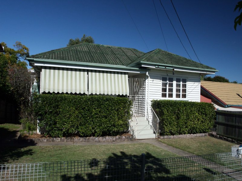 74 Nicholson Street, Greenslopes, Qld 4120 Property Details