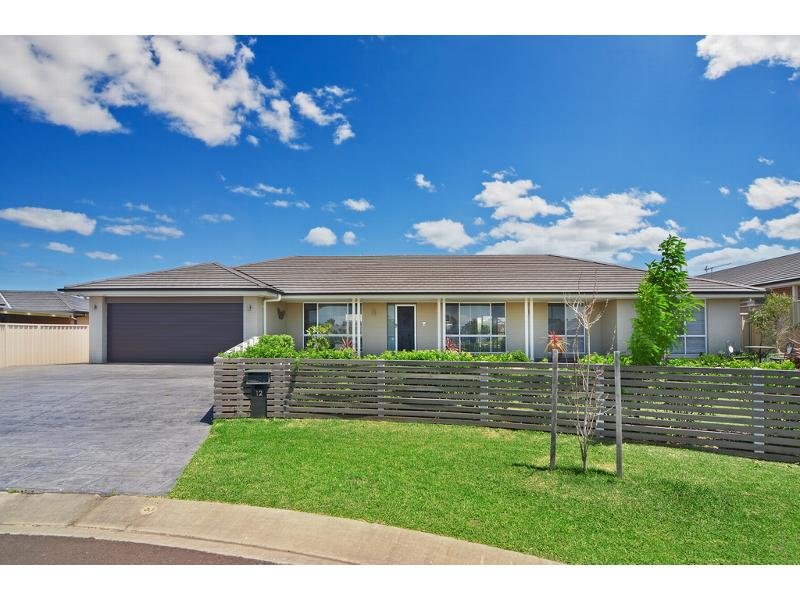 12 Palm Lilly Close, Worrigee, NSW 2540