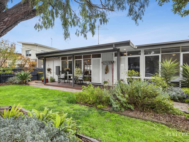70 Tuckfield Street, Ocean Grove, VIC 3226