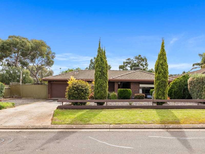 54 Olinda Street, Craigmore, SA 5114 Property Details