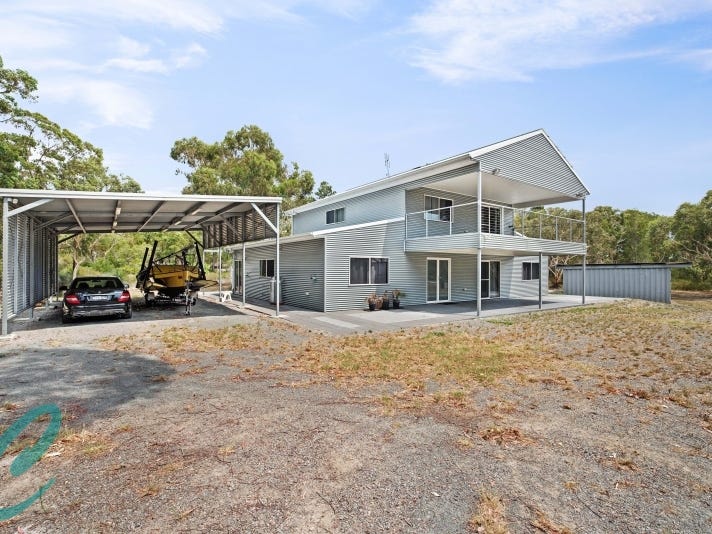 17 Brownes Road, Salt Ash, NSW 2318