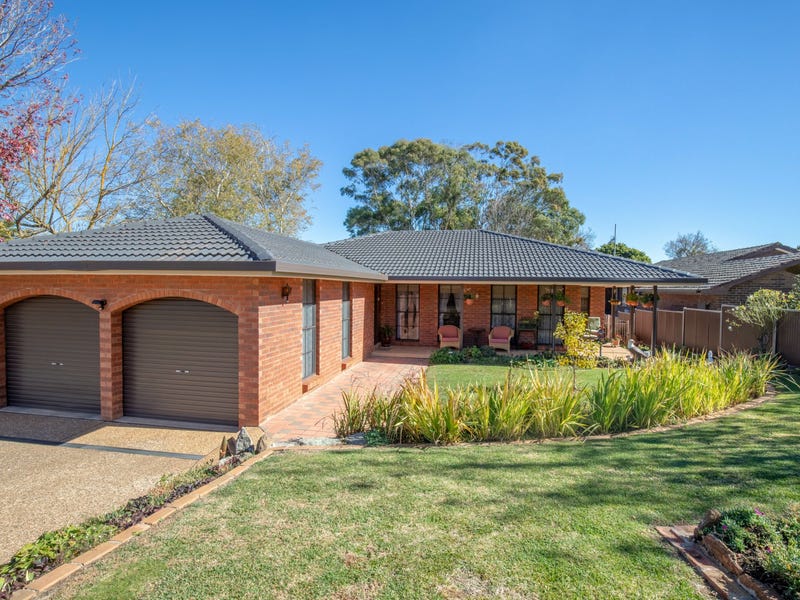 17 Blenheim Avenue, Oberon, NSW 2787 Property Details