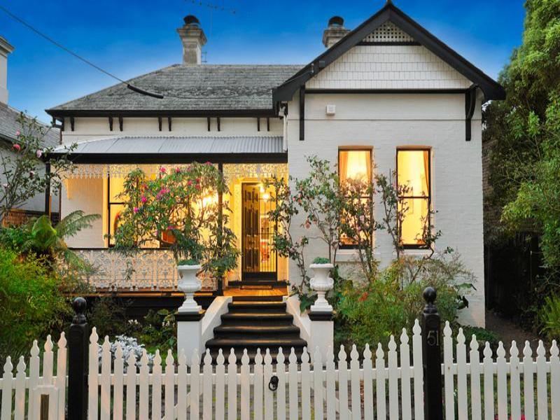 51 Broadway, Camberwell, Vic 3124 Property Details