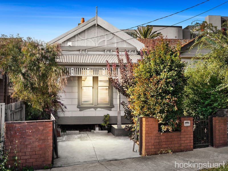 12 Raleigh Street Footscray Vic 3011 Realestate Com Au