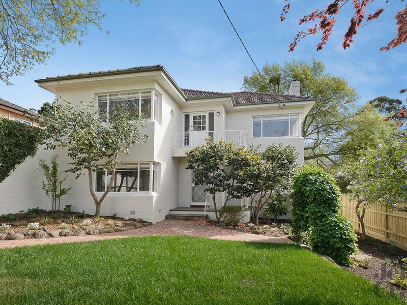 999 Riversdale Road, Surrey Hills, VIC 3127