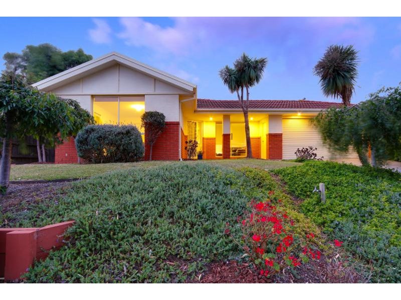 1 Sweetlands Court, Mount Martha, Vic 3934 1 Sweetlands Court, Mount Martha, Vic 3934