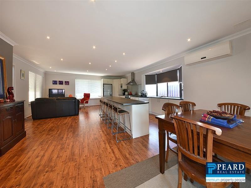 10 Driftwood Rise, Quinns Rocks, WA 6030