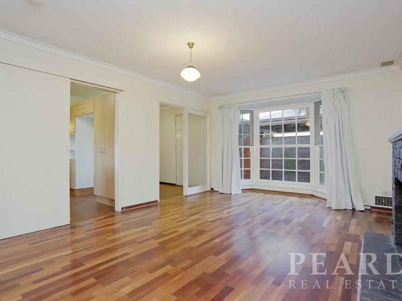 16 Frinton Place, Greenwood, WA 6024 Property Details