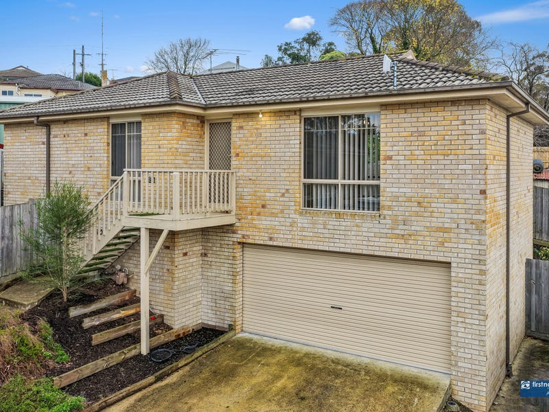 9/11 Lower Gordon Street, Korumburra, Vic 3950 - Property Details