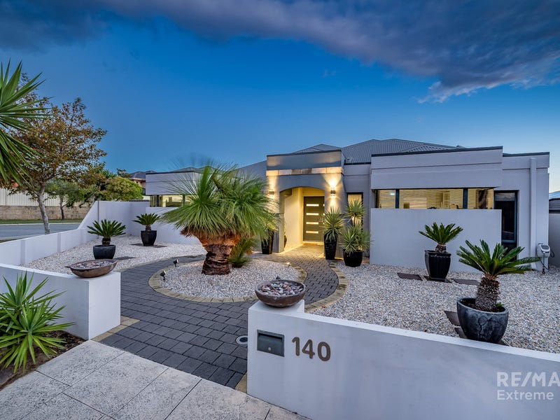 140 Golf Links Drive, Carramar, WA 6031 Property Details