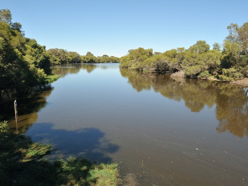 355 Young Road, Baldivis, WA 6171 Property Details