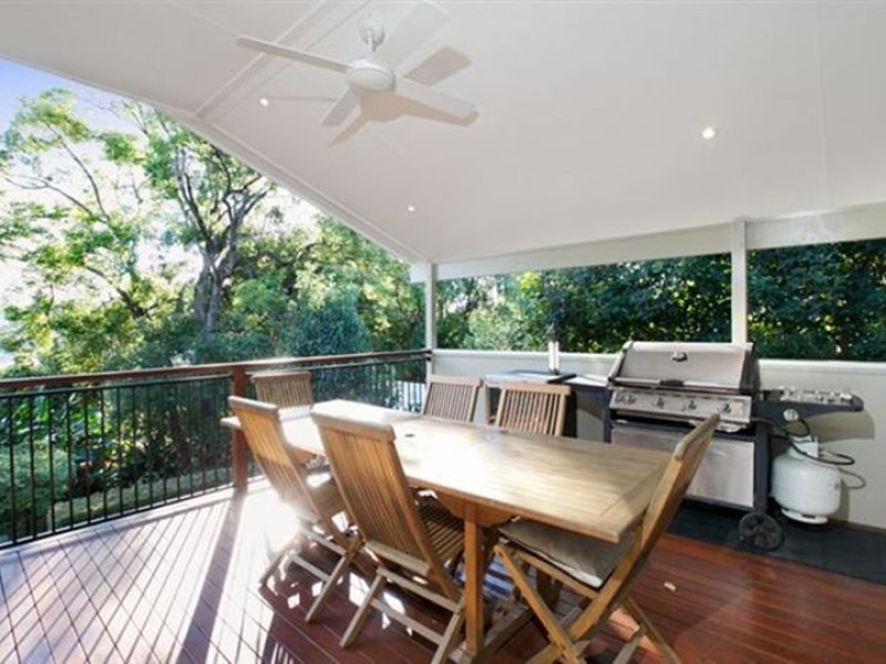 9 Colton Street, Highgate Hill, QLD 4101