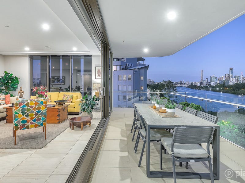 602/527 Coronation Drive, Toowong, Qld 4066 Property Details