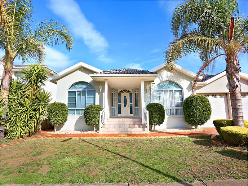 53 Wellesley Drive, Taylors Lakes, VIC 3038