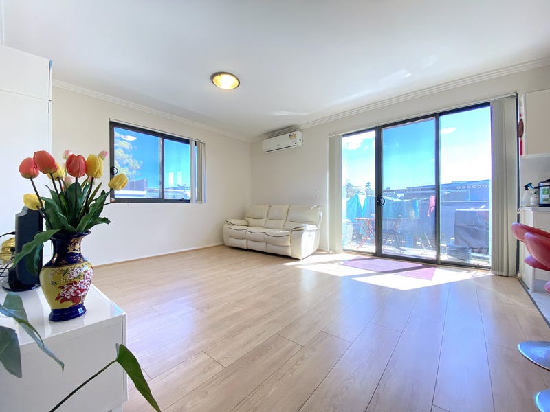 4042 Keeler Street, Carlingford, NSW 2118