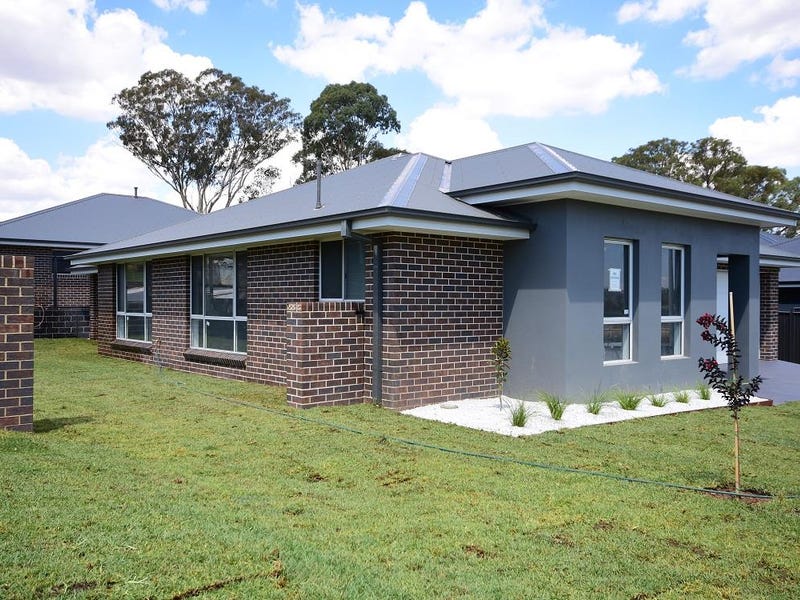 19A Stevenson Way, Orange, NSW 2800 Property Details