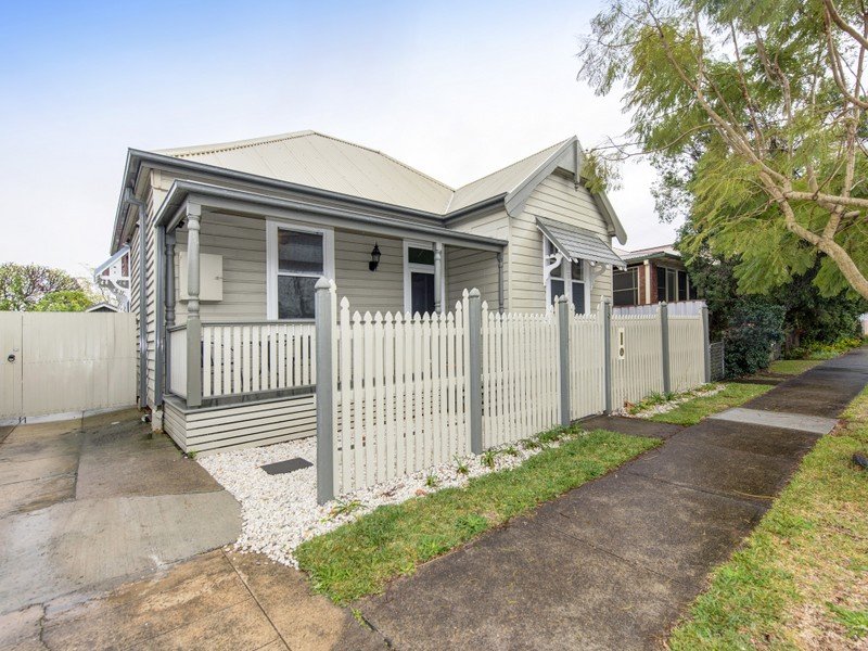 8 Northumberland Street, Maryville, NSW 2293