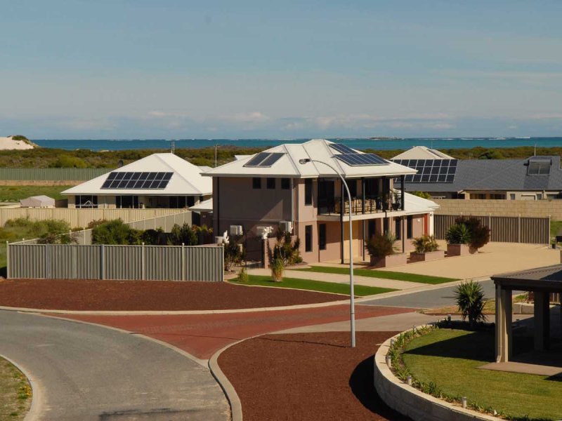 16 Circuit, Jurien Bay, WA 6516