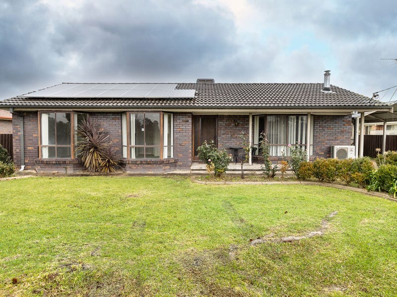 6 Fifield close, Culcairn, NSW 2660 House for Sale