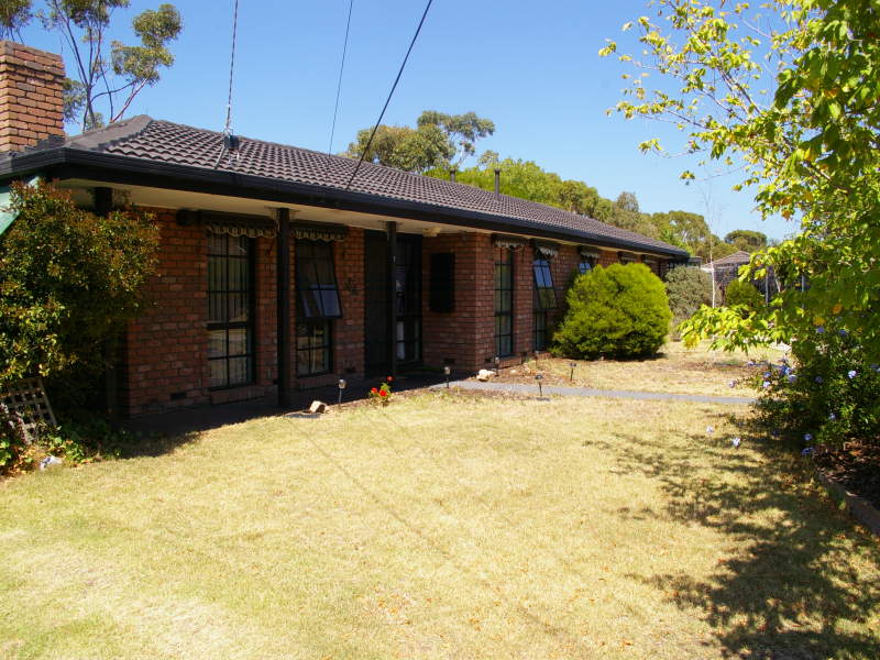 7 Honeysuckle Court, Altona Meadows, VIC 3028