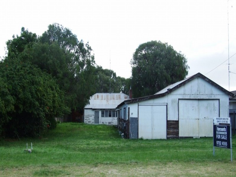 37 Reynolds Street, Busselton, WA 6280 Property Details