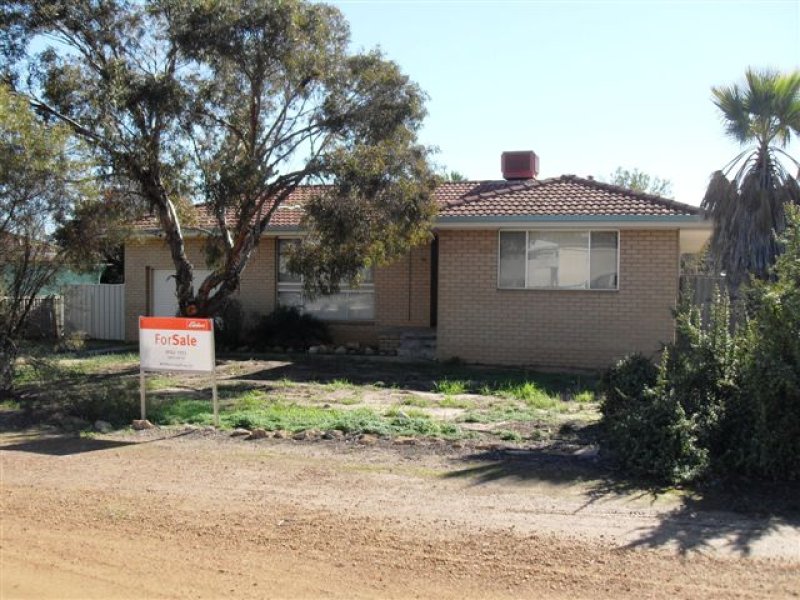 14 Pioneers Road, Merredin, WA 6415 Property Details