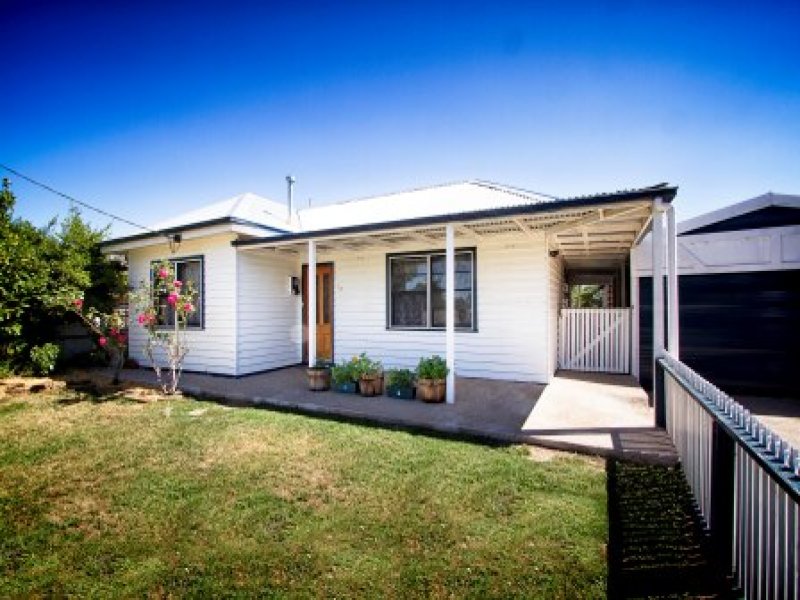 10 Princess Street, Maffra, Vic 3860 Property Details