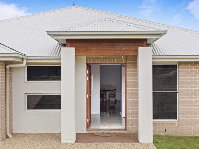 17 Kennard Street, Westbrook, Qld 4350 Property Details