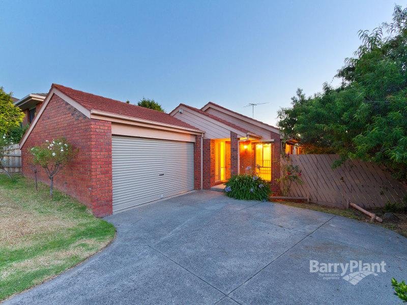 24 Balmerino Square, Frankston, Vic 3199 Property Details