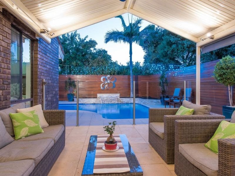 4 Ruthven Place, Duncraig, WA 6023 Property Details