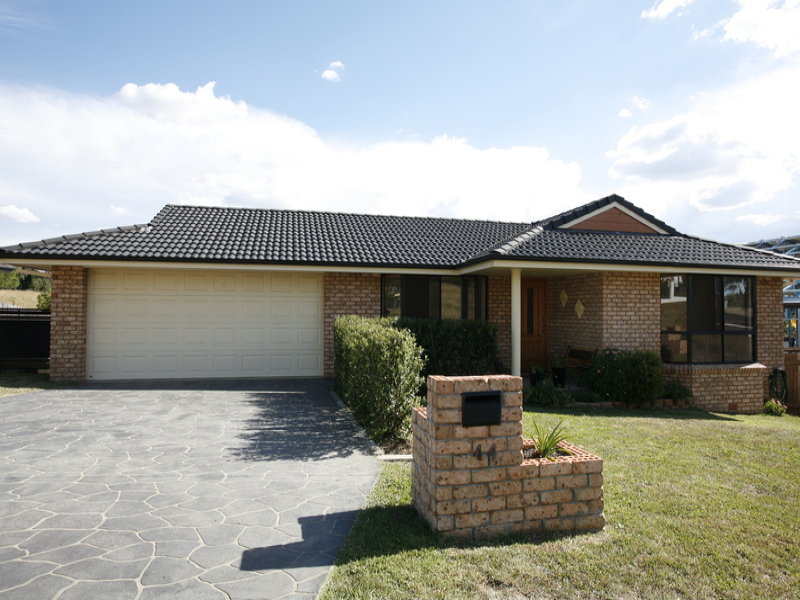 44 Ash Tree Drive, Armidale, NSW 2350