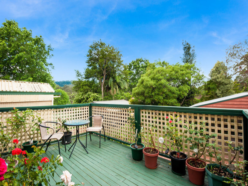 2/74 Springfield Road, Springfield, NSW 2250 Property Details