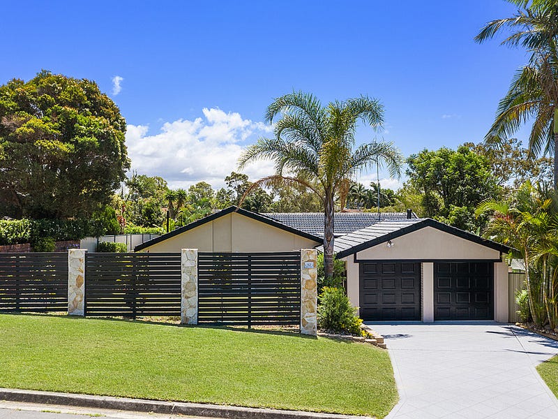 52 Binalong Drive, Ashmore, Qld 4214 Property Details