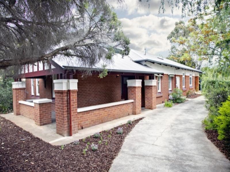 4 Lincoln Avenue, Colonel Light Gardens, SA 5041 4 Lincoln Avenue, Colonel Light Gardens, SA 5041