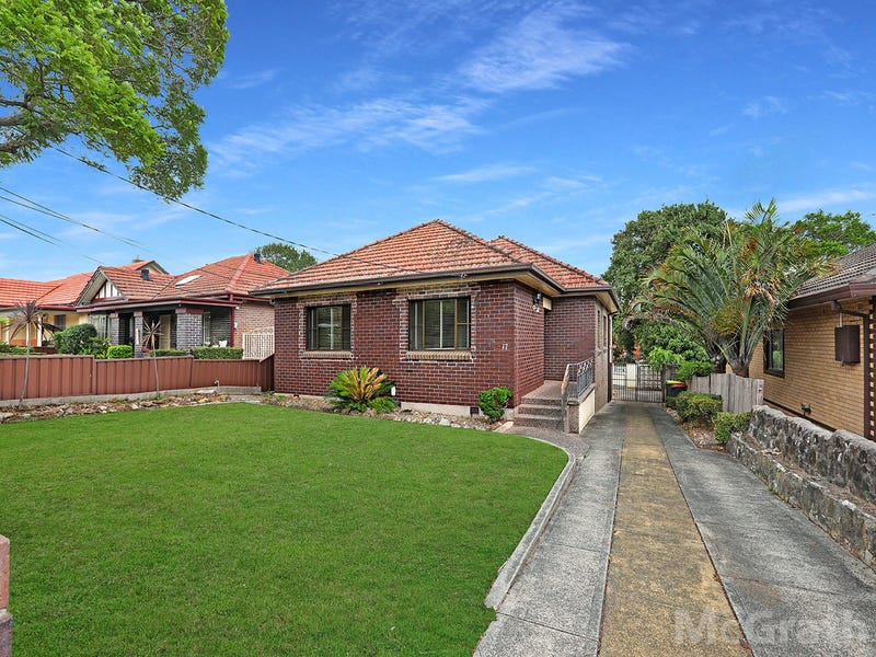 17 Hamel Cres, Earlwood, NSW 2206